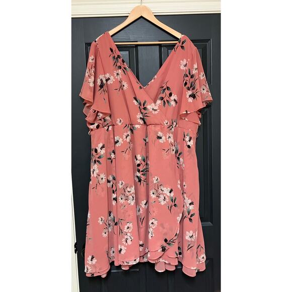 TORRID 4X Pink Floral Dress V- NECK Flowy Knee Length Flutter Sleeves Spring - Picture 1 of 3